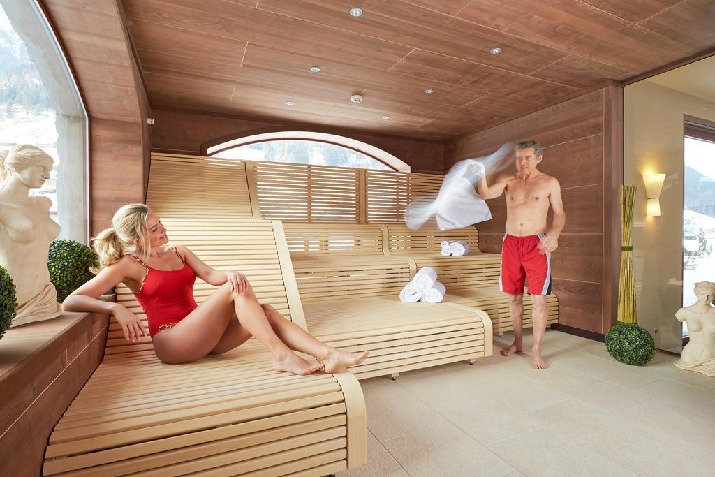 Alpeiner - Nature Resort Tirol Нойштіфт-ім-Штубайталь Екстер'єр фото