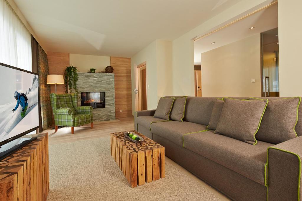 Alpeiner - Nature Resort Tirol Нойштіфт-ім-Штубайталь Номер фото