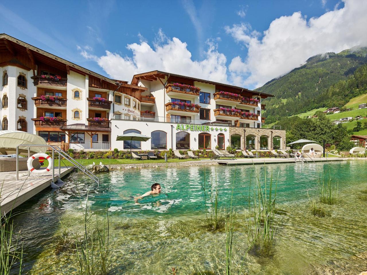 Alpeiner - Nature Resort Tirol Нойштіфт-ім-Штубайталь Екстер'єр фото